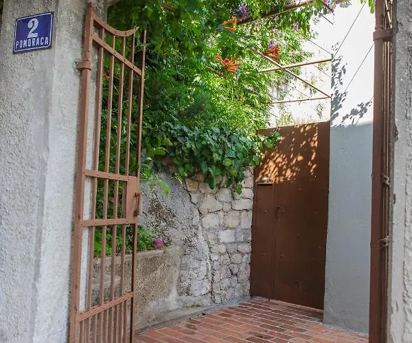 Fani Apartment